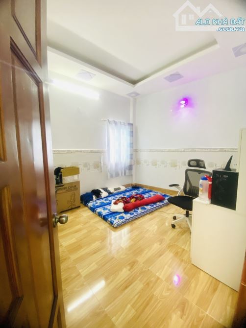 Nhà Bán Q12 Khu Phân Lô Nhà Cao Tầng-  59m2 - 3 Tầng - Sân Thượng- Đường 10m. Nhỉnh 5Tỷ. - 8