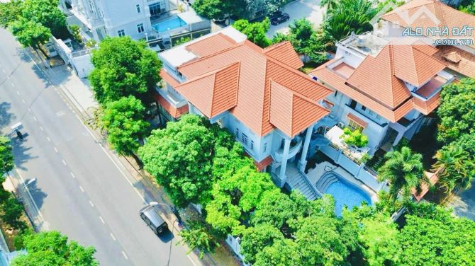 Biệt Thự Mặt Tiền Nguyễn Văn Hưởng Thảo Điền,Q2 DT:739m2(45mx22m) 4 Tầng,Hồ Bơi,Sân Vườn - 3