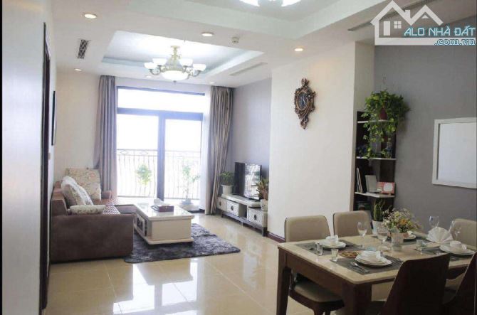 Bán căn hộ Royal City sang trọng đẳng cấp , tiện ích , nội thất đẹp