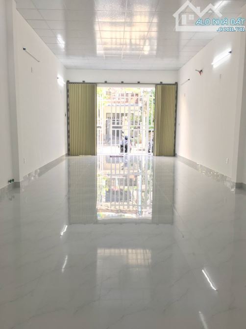 ⭐️⭐️⭐️Cho thuê nhà giá 8tr/100m2 MT Nguyễn Xuân Khoát gần Dương Đình Nghệ, gần biển Mỹ Khê