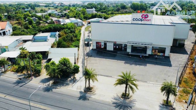 Còn 1 Lô Đất Nền Full Thổ Sau Lưng Siêu Thị Coopmart Cần Giuộc