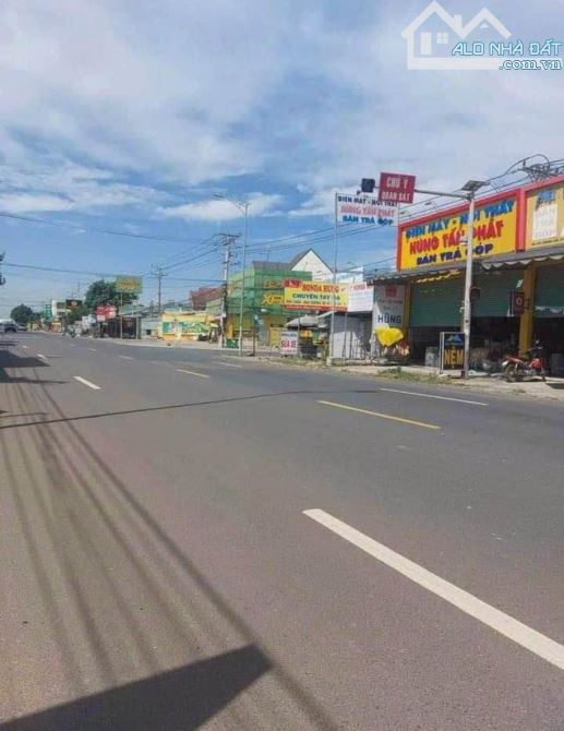 Bán Lô 134m2 giá 1,75 tỷ MT Lý Thái Tổ, cách Phà Cát Lái chỉ 1,5km