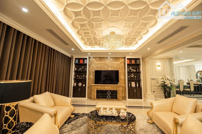 Bán nhà Cổ Linh, Quận Long Biên 80m2, 6 tầng, 14.8 tỷ, thang máy, Văn phòng KD nhỏ