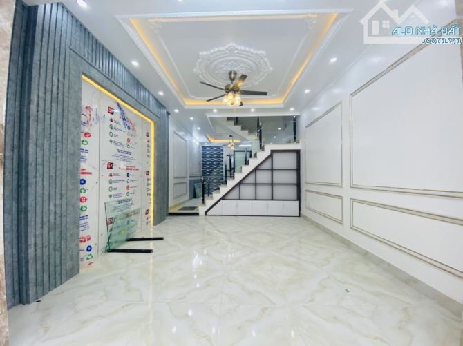 Bán nhà Hàng Tổng, Đằng Hải, Hải An. 43m², 4 tầng, chỉ 2,65 tỷ.