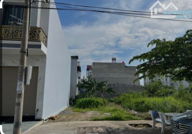 BÁN LÔ ĐẤT NGAY MT VÕ THỊ SÁU , LONG THÀNH, 200 m2 , GIÁ 1 TỶ 8, SHR - 1