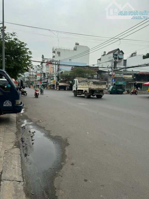 BÁN NHÀ NGUYỄN TƯ GIẢN, 4x15, 3 Tầng, Ô Tô đậu cửa Cạnh Emart 2 Giá Nhỉnh 4 tỷ 8 ( TL) - 1