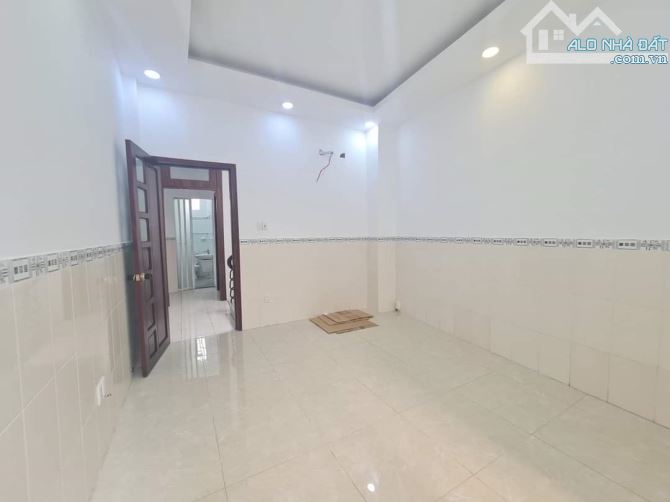 Bán nhà mặt tiền đường Đa Mặn, Nam Việt Á, 100m2, 2 tầng, ngang 5m, 3PN. Giá 3.x tỷ.TL, LV - 2