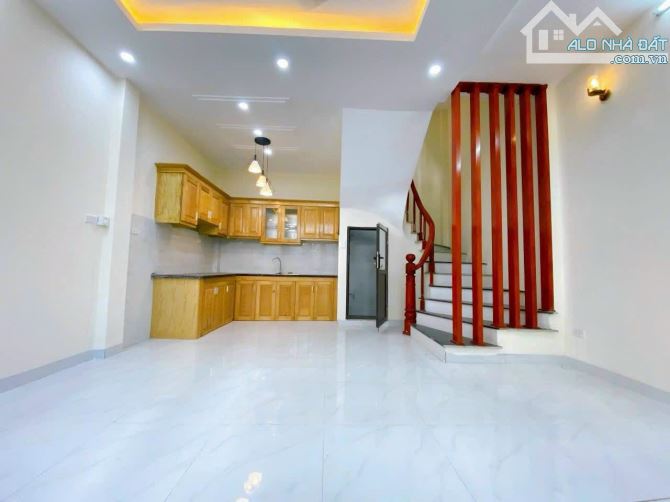 Siêu Rẻ..! Chỉ 2tỷ85 Có Nhà 4,5*T  30m2: full nội Thất ở Giáp Yên nghĩa - 2