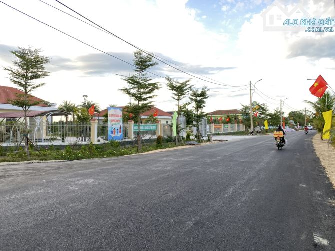 Đất Thuỷ Thanh 250m2 Ngay sát TT Hành chính Công Xã Thuỷ Thanh kẹp Mương 3 măt thoáng - 2