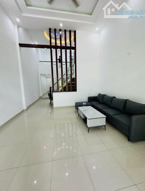 Bán gấp nhà Dương Đình Hội , xe hơi ngủ, 80m2 ,3tầng , pháp lý chuẩn - 2