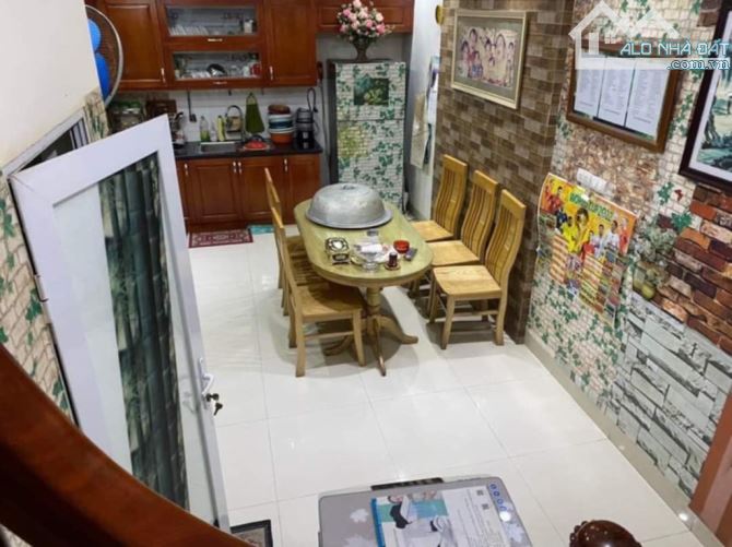 BÁN NHÀ GẦN NGAY MẶT PHỐ PHẠM NGỌC THẠCH, ĐỐNG ĐA, Ô TÔ TRÁNH, DT 52M2 x 4T GIÁ 14,2 TỶ - 2