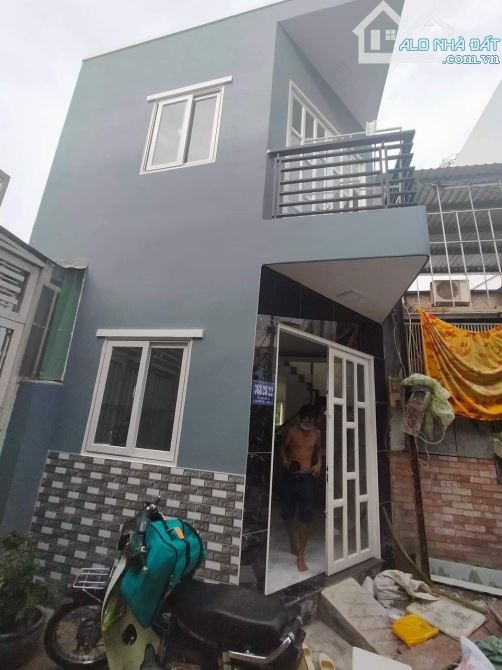 CẦN BÁN GẤP CĂN NHÀ GẦN CHỢ TÂN THỚI HIỆP GIÁ CHỈ 2 TỶ GỌI XEM NHÀ - 3