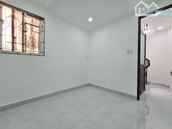 Nhà nhỏ 1ty850 - 3 tầng mới kèm nội thất - Nguyễn Văn Công ,P3,Gò Vấp - 3