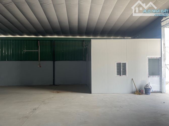 Cho thuê kho xưởng 530m2 phường Thạnh Xuân, Q12 - 3