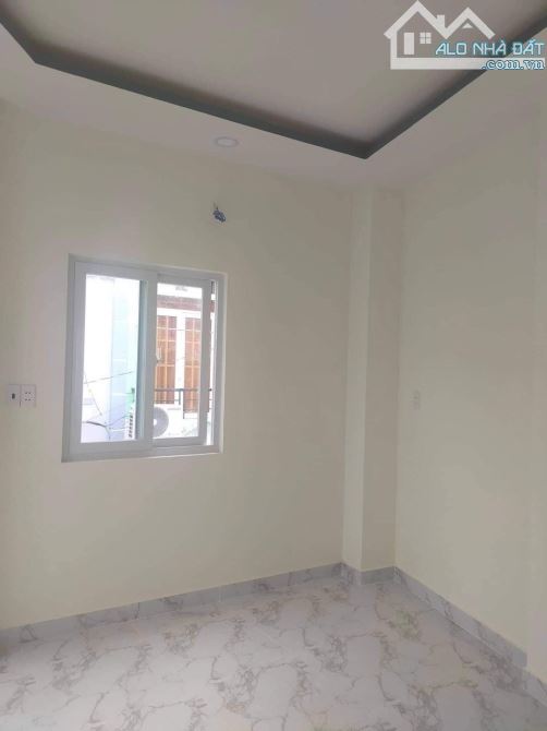CẦN BÁN GẤP CĂN NHÀ GẦN CHỢ TÂN THỚI HIỆP GIÁ CHỈ 2 TỶ GỌI XEM NHÀ - 4