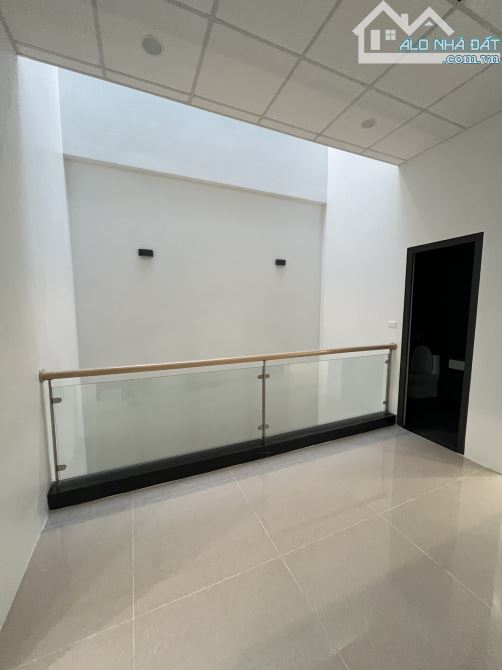 Cho thuê văn phòng dự án Him Lam Vạn Phúc, 90 m2/tầng gồm 2 phòng làm việc - 4