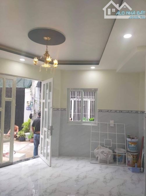 CẦN BÁN GẤP CĂN NHÀ GẦN CHỢ TÂN THỚI HIỆP GIÁ CHỈ 2 TỶ GỌI XEM NHÀ - 6