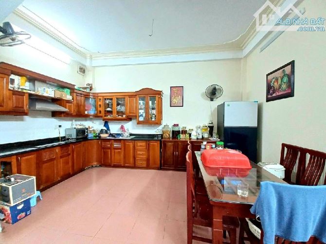 🏠 Ô TÔ ĐỖ CỬA VÀO NHÀ - 50M MẶT PHỐ MINH KHAI - DÂN XÂY KIÊN CỐ - SỔ ĐẸP NỞ HẬU - 7