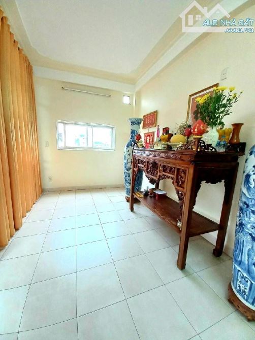 🏠 Ô TÔ ĐỖ CỬA VÀO NHÀ - 50M MẶT PHỐ MINH KHAI - DÂN XÂY KIÊN CỐ - SỔ ĐẸP NỞ HẬU - 9