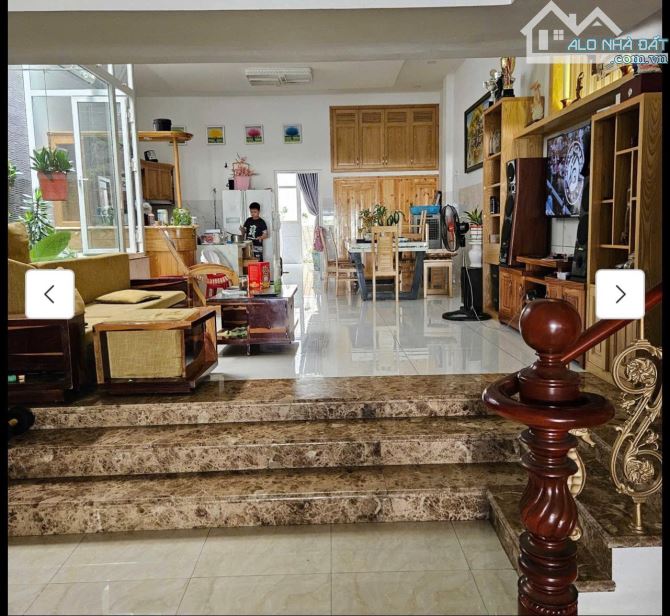 Bán nhà 1 trệt 2 lầu mặt tiền Trần Hưng Đạo, Phú Thuỷ, Phan Thiết, 153m2 giá 15 tỷ