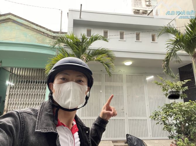 Hẻm 5m oto vào nhà 👉 1/ Đ.Nguyễn Háo Vĩnh - P. Tân Quý 👉 DT 59m2 ~ 5x11,7 Chỉ 5Ty