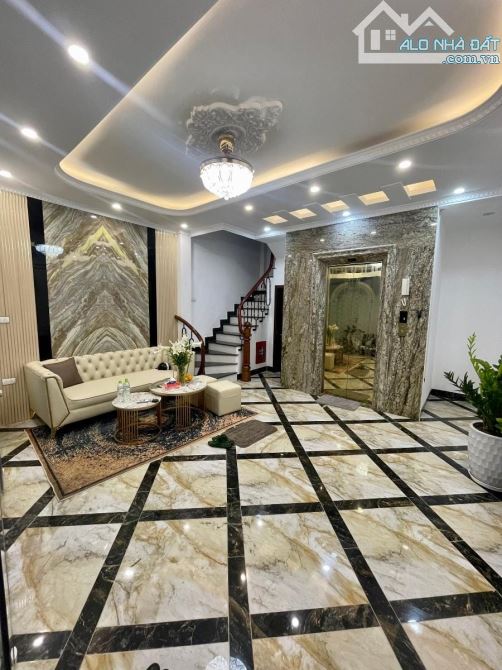 💥💥6 TẦNG THANG MÁY - NHÀ MINH KHAI - LÔ GÓC - BA BƯỚC RA MẶT ĐƯỜNG - 35M2 CHỈ 7,5TỶ 💥💥