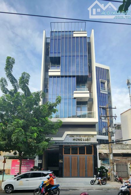 Tòa Building VP  1 hầm, 6 tầng full PCCC, 600m2 sàn-sân bay Tân Sơn Nhất, chỉ  32 tỷ TL