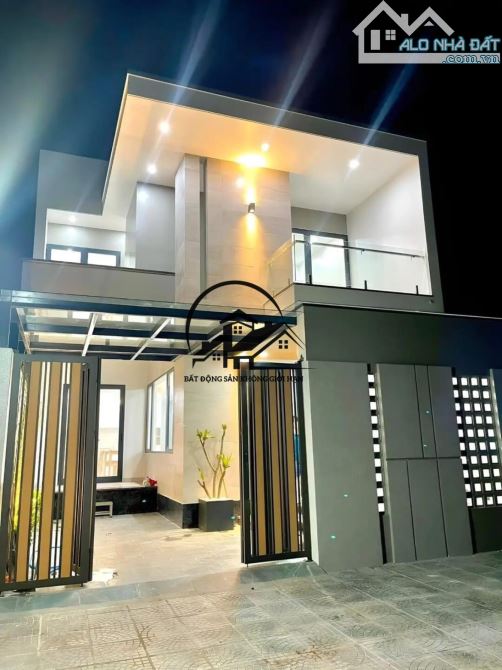 TẶNG BỘ NỘI THẤT CAO CẤP HOẶC GIẢM NGAY 100 TRIỆU - 1