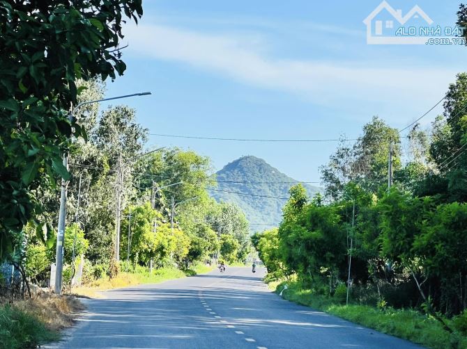 TRỤC CHÍNH UỶ BAN XÃ LONG MỸ-ĐẤT ĐỎ-BRVT - CÁCH BIỂN 3KM - 2
