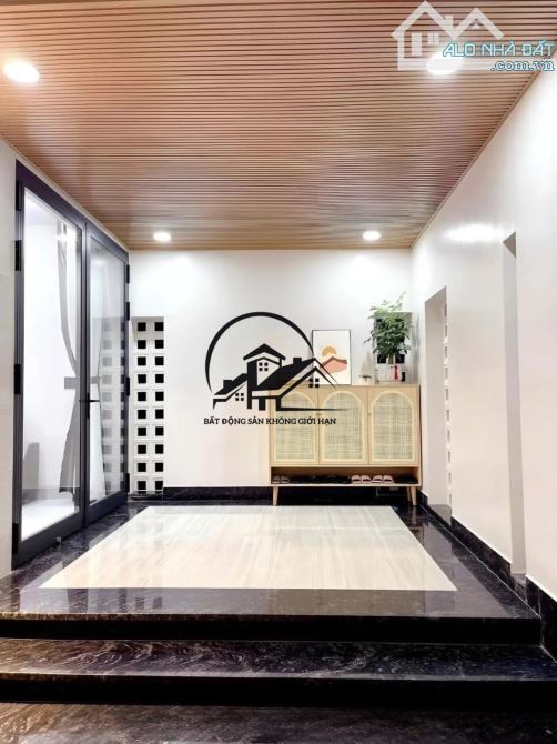 TẶNG BỘ NỘI THẤT CAO CẤP HOẶC GIẢM NGAY 100 TRIỆU - 2