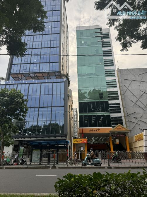 Bán Building mặt tiền 2A Nguyễn Thị Minh Khai, Quận 1, 12.5x41m , 3 hầm 12 tầng , 380 tỷ - 2