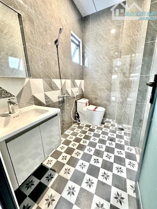 Chỉ 2,95 tỷ sở hữu nhà 1 trệt 1 lửng 103m2, SHR thổ cư, đường ô tô, gần chợ nhỏ P.Tân Hiệp - 4