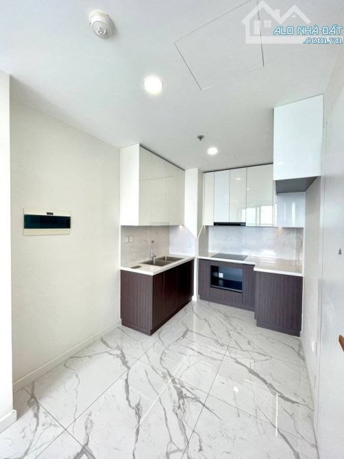 Chung cư Resgreen Tower, Hòa Thạnh, Tân Phú:80m2, 2p ngủ, 2wc,13tr - 4