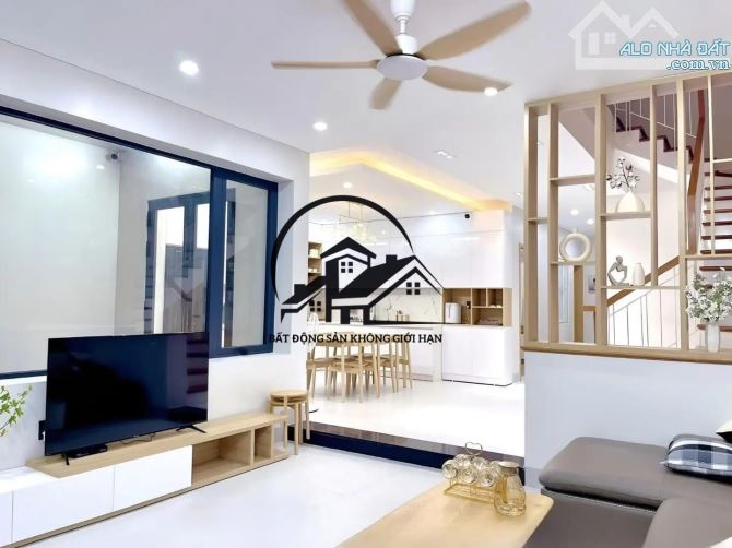 TẶNG BỘ NỘI THẤT CAO CẤP HOẶC GIẢM NGAY 100 TRIỆU - 4