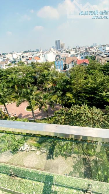 84m2 - NHÀ ĐẸP VIEW CÔNG VIÊN KHU TÊN LỬA - 6 TẦNG BTCT - XE HƠI VÀO NHÀ - CHỈ NHỈNH 8 TỶ - 4