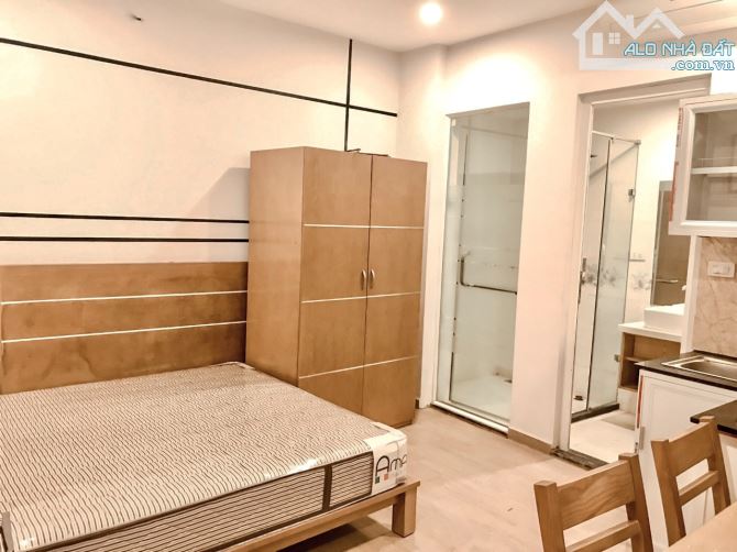 Cho Thuê CCMN 143 Quan Hoa Cầu Giấy 30m2 Studio Full Nội Thất Thang Máy Cửa Sổ Gần Chợ - 8