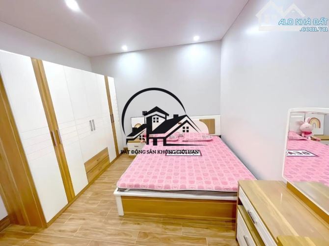 TẶNG BỘ NỘI THẤT CAO CẤP HOẶC GIẢM NGAY 100 TRIỆU - 8