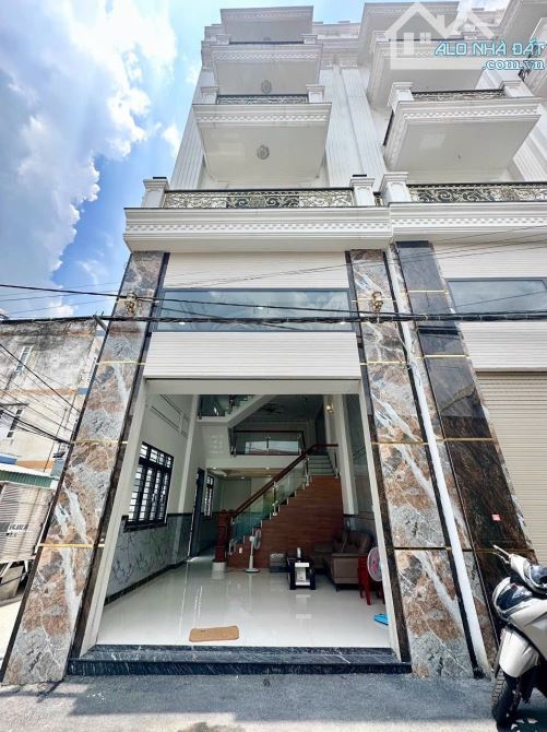 Bán nhà 3 lầu mới p.Tam Hoà gần bvkd Đồng Nai 300m,hẻm thông nhựa 5m,đầy đủ tiện ích