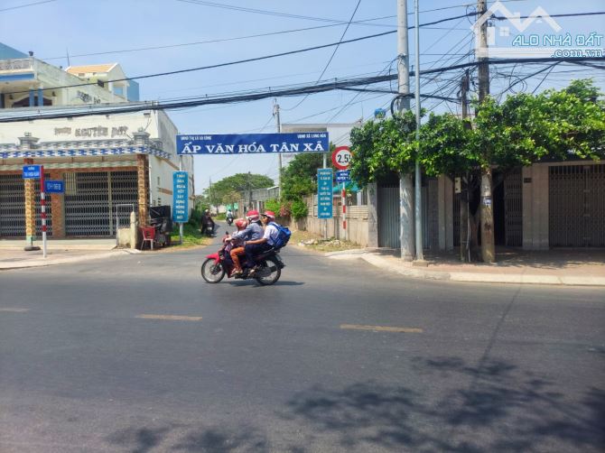 cần bán gấp đất thổ cư 2 mặt tiền P. Long Hòa - TP Gò công, Tiền Giang