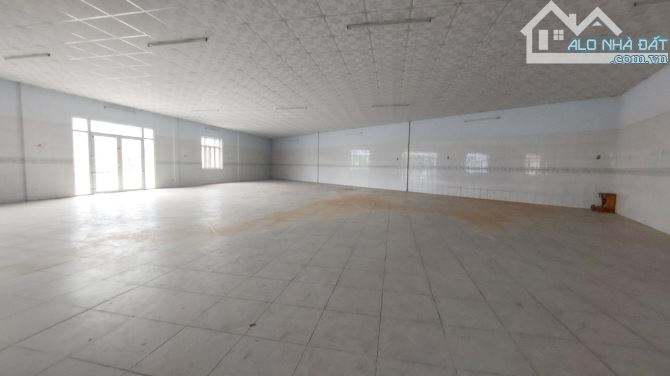 Cho thuê xưởng 4000m2 ngay QL51 khu vực Tam Phước, Tp Biên Hoà giá rẻ - 1