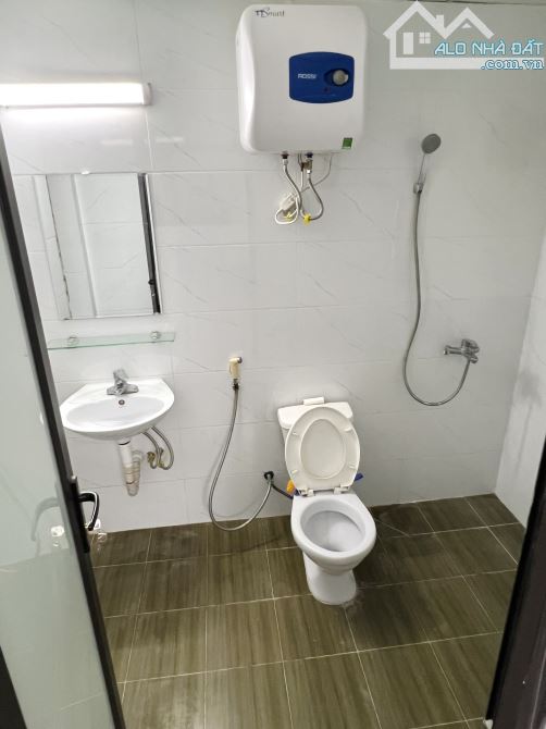 Cho thuê căn hộ chung cư CT4 Mỹ Đình 2, 3 ngủ 110m2 mới sửa 12 triệu - 1
