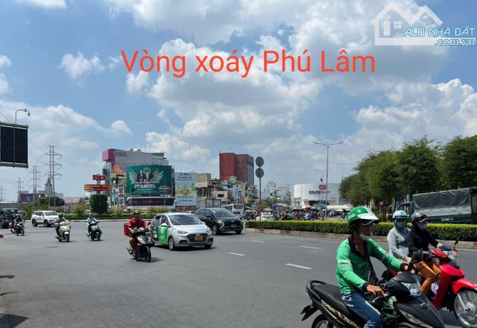 GẦN CHỢ PHÚ LÂM HẼM THÔNG RA TÂN HOÁ PHƯờNG 14 QUẬN 6 - 1