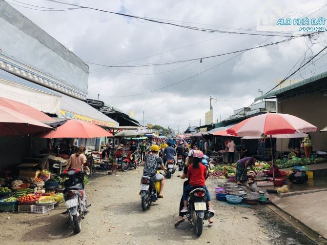 Bán lô đất 84m2 Trung Chánh, Hóc Môn giá  1ty390 bao hết thuế phí , sổ sẵn - 1