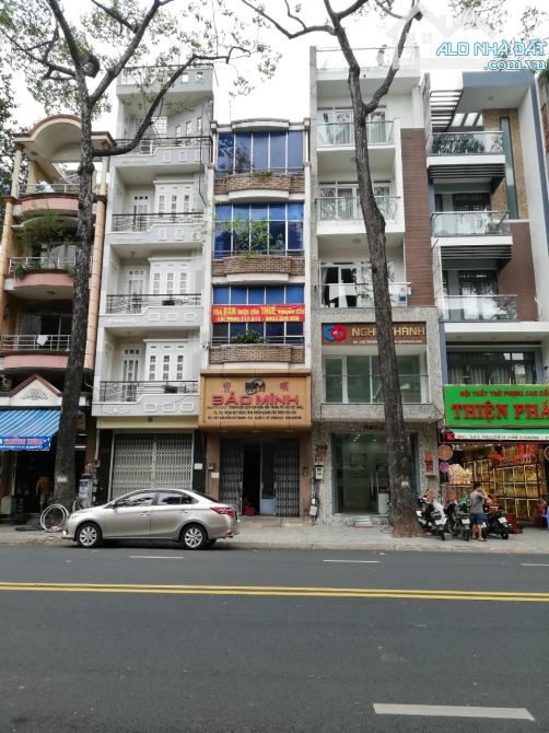 Bán gấp toà Building mặt tiền C18 (K300), P12, Tân Bình, (8m x18m), 5 tầng, HĐT: 120tr, gi - 1