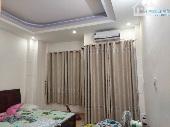 NHÀ 3 TẦNG SIÊU ĐẸP - 73 M2 HẺM XE TẢI 6M ,NGÔ CHÍ QUỐC , BÌNH CHIỂU, THỦ ĐỨC GIÁ CHỈ 5.5 - 1