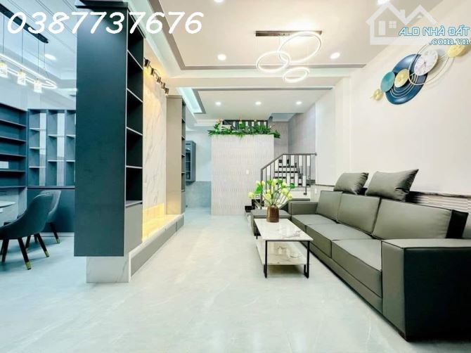 Bán nhà Q7,44m²,2 tầng,hẻm 8m,hơn 4ty - 2