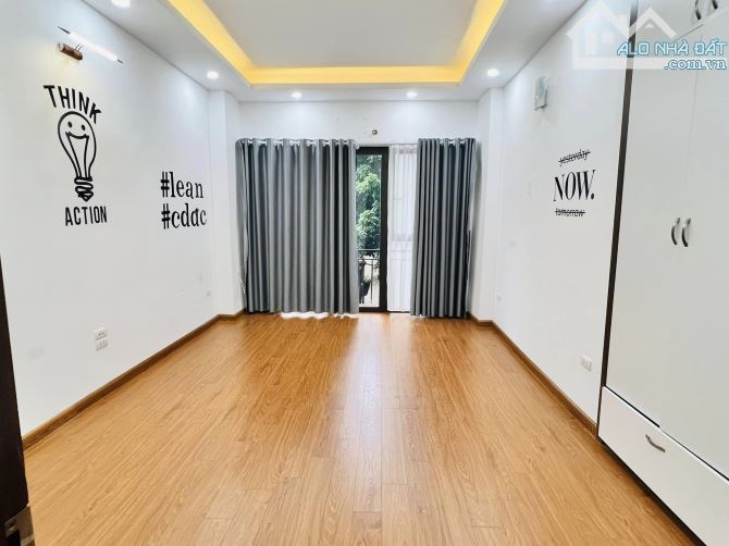 6 TỶ - NHÀ XUÂN LA - TÂY HỒ 52M2*5T*4M, GẦN OTO, GẦN HỒ TÂY, GẦN CHỢ,NT ĐẸP NHÀ ĐẸP Ở NGAY - 4