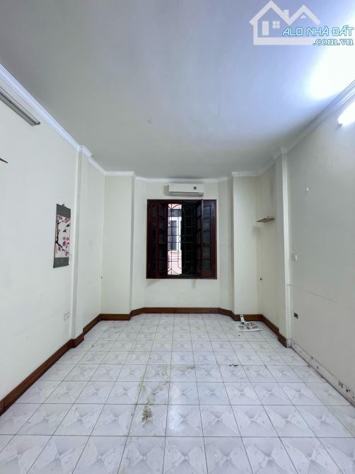 Bán nhà phân lô ngõ 62 Nguyễn Chí Thanh 40mx4T 3PN MT 4m nhỉnh 10 tỷ oto tránh KD Đống Đa - 5