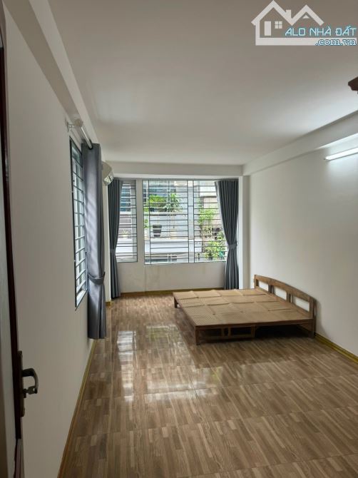 Cho thuê nhà ngõ 260 Tân Mai, Hoàng Mai, 35m2*5 tầng 3 ngủ mới đẹp - 6