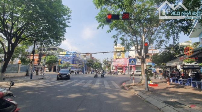 Bán đất đường Cách Mạng Tháng 8; sổ hồng 209m2 vị trí đắc địa lô góc 2 mặt tiền giá 35 tỷ - 6
